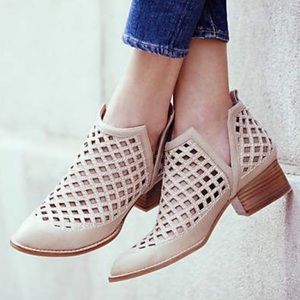 Jeffrey Campbell Taggart Booties